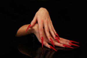 Read more about the article Spook-tacular Halloween Manicures: Top Trends at TranQNailsSpa