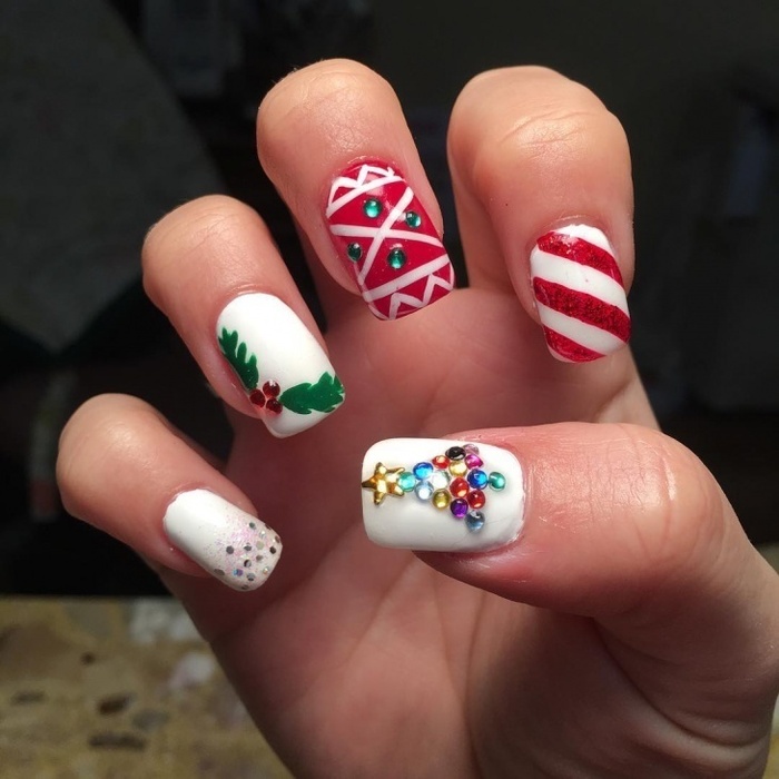 Read more about the article Festive Nail Art: Unwrap Your Inner Elf at TranQNailsSpa!